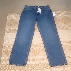 NA-KD, EU 44, MEDIUM WASH, DENIM. STRAIGHT LEGGED. ORGANIC MATERIAL. BRAND NEW!!